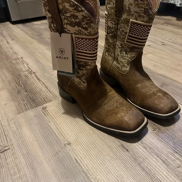 Camo Western Ariat Boot - Picture 3 of 7